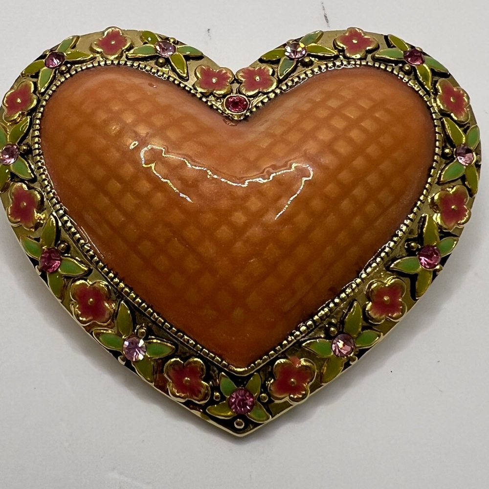 Vtg Enamel Heart Brooch